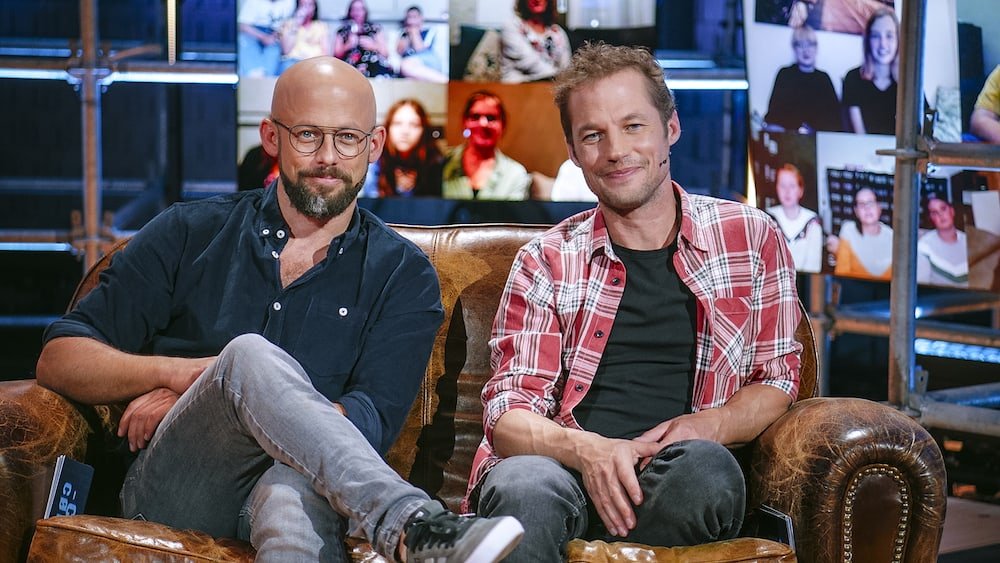 Staf en Mathias Coppens presenteren escape room show op VTM